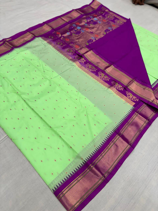 Pythoni Gadwal Saree