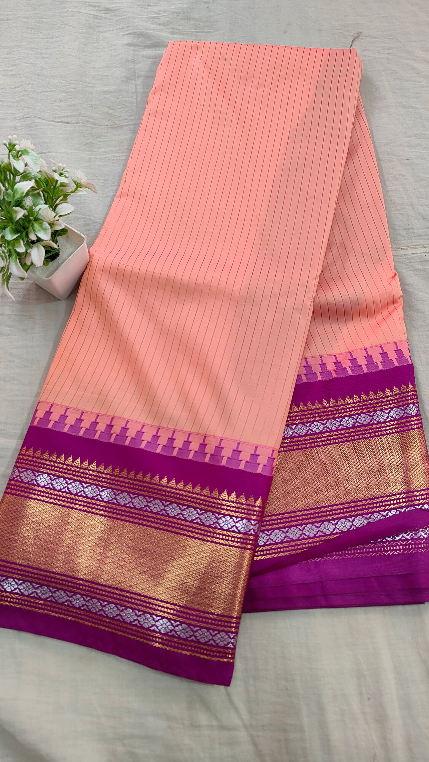 Semi gadwal Lins sarees