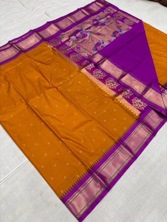 Pythoni Gadwal Saree