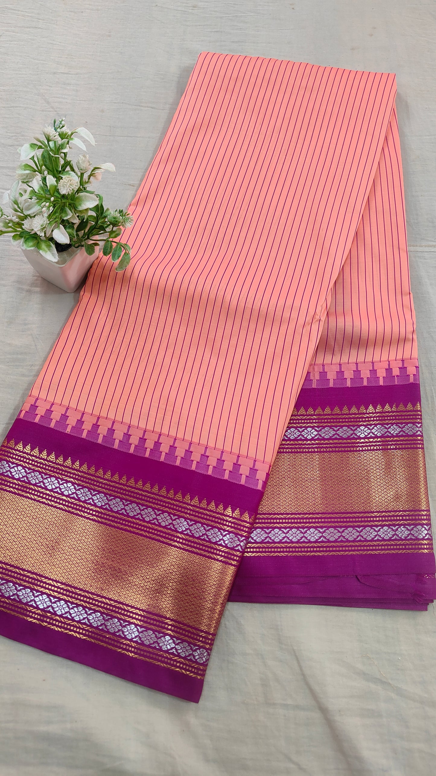 Semi gadwal Lins sarees